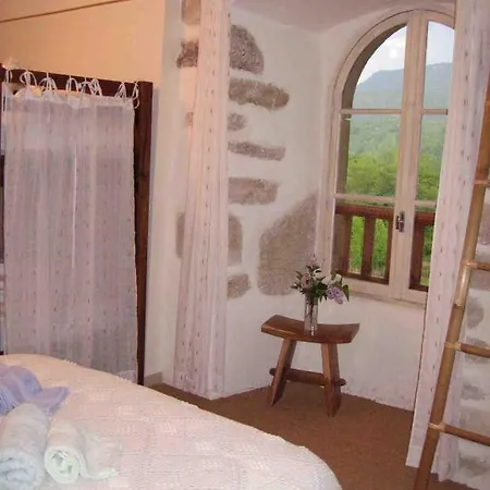 Chateau De Salelles *