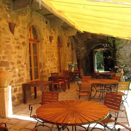Chateau De Salelles *