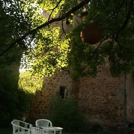Chateau De Salelles
