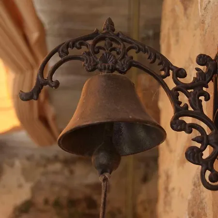 Chateau De Salelles לינה וארוחת בוקר